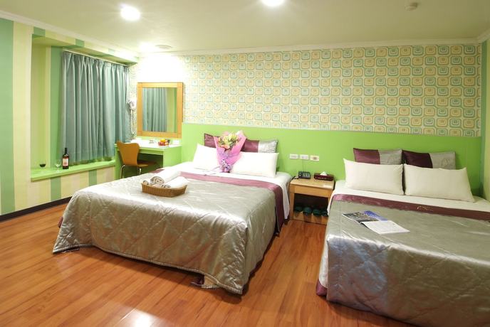 Imagen de la habitación del Hotel Left Bank. Foto 5