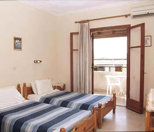 Imagen de la habitación del Hotel Leftis Romantica. Foto 7