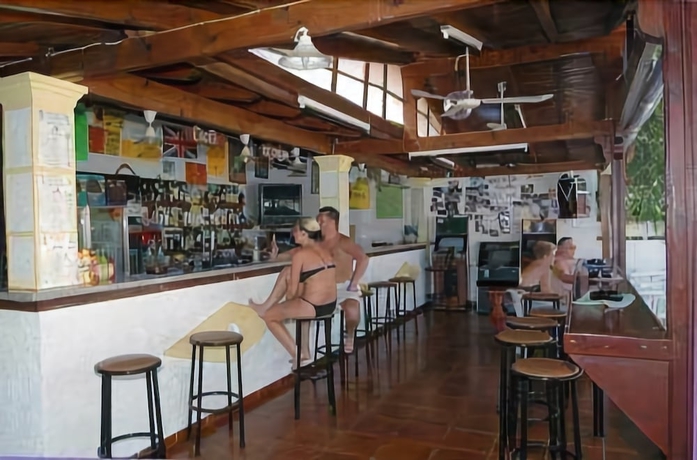 Imagen del bar/restaurante del Hotel Leftis Romantica. Foto 5