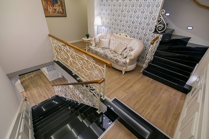 Imagen de los interiores del Hotel Legacy. Foto 17