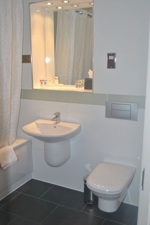 Imagen de la habitación del Hotel Legacy Preston International. Foto 6