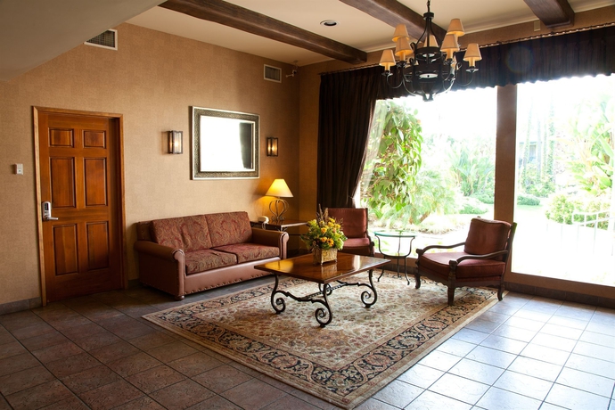 Imagen de los interiores del Hotel Legacy Resort and Spa. Foto 12