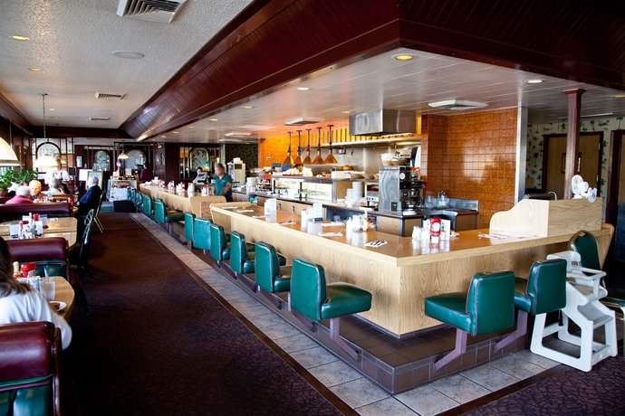 Imagen del bar/restaurante del Hotel Legacy Resort and Spa. Foto 2