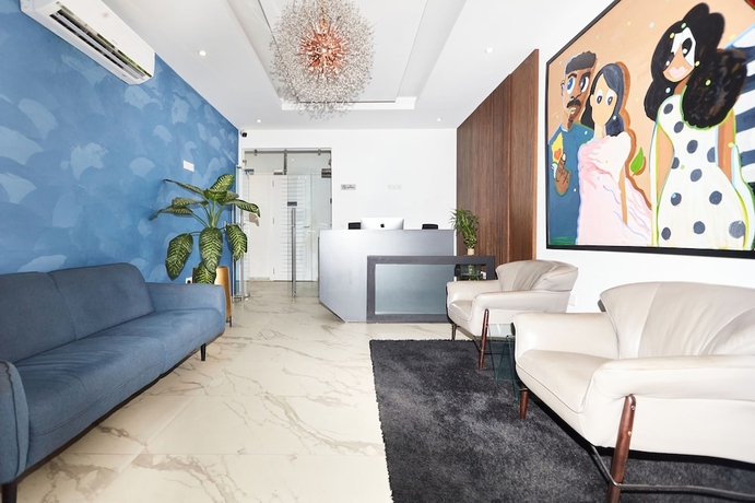 Imagen de los interiores del Hotel Legacy Square-East Legon by Quao Realty. Foto 19