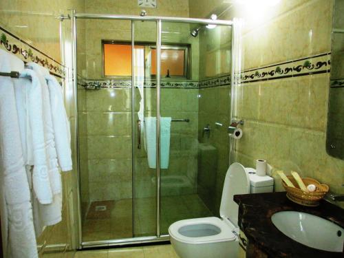 Imagen de la habitación del Hotel Legacy and Suites. Foto 5