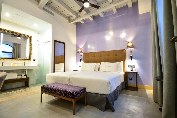 Imagen de la habitación del Hotel Legado Alcázar. Foto 5