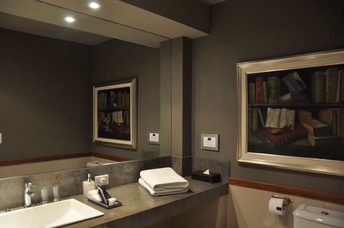 Imagen de la habitación del Hotel Legado Mitico Buenos Aires. Foto 14