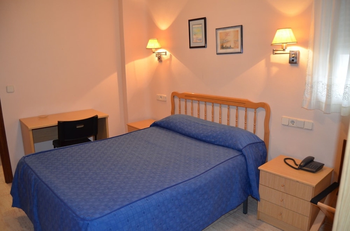 Imagen de la habitación del Hotel Legazpi. Foto 6