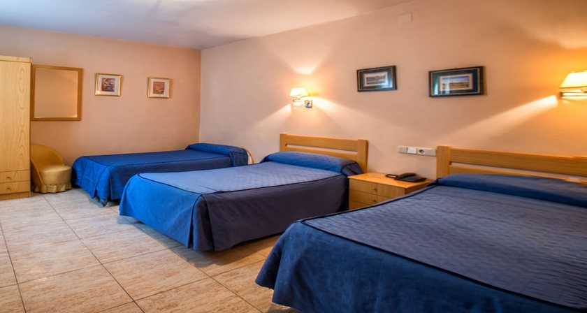 Imagen de la habitación del Hotel Legazpi. Foto 8