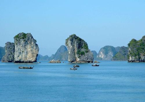 Imagen general del Hotel Legend Halong Private Cruises - Managed By Bhaya C. Foto 2