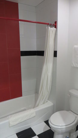 Imagen de la habitación del Hotel Legend Hollywood. Foto 11