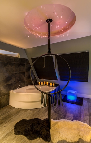 Imagen de la habitación del Hotel Legend Saint Germain By Elegancia. Foto 15