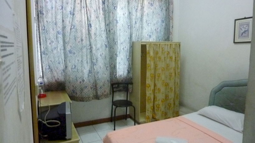 Imagen de la habitación del Hotel Legent. Foto 8