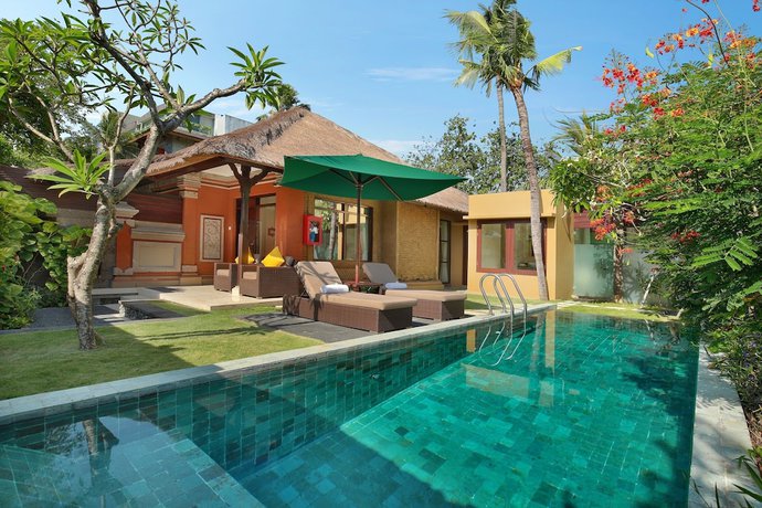 Imagen de la habitación del Hotel Legian Beach. Foto 10