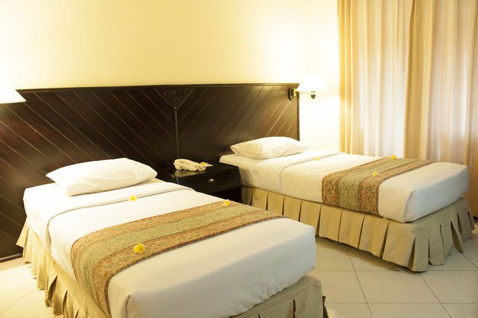 Imagen de la habitación del Hotel Legian Paradiso. Foto 16