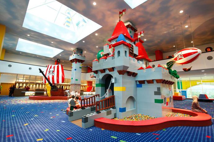 Imagen de los interiores del Hotel Legoland Malaysia Resort. Foto 8