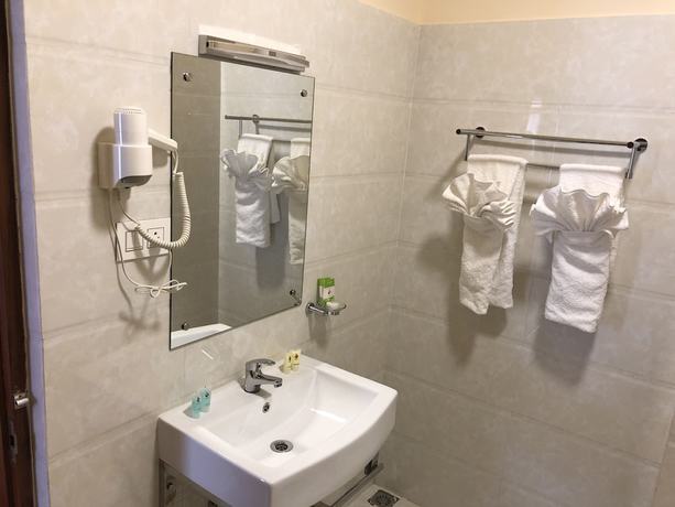 Imagen de la habitación del Hotel Legphel. Foto 7