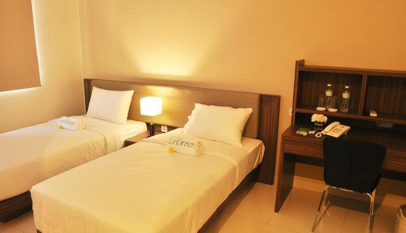 Imagen de la habitación del Hotel Legreen Suite Gatot Subroto. Foto 13
