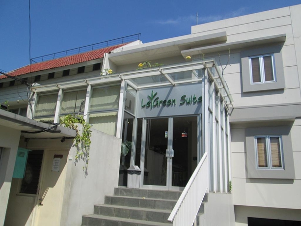 Imagen general del Hotel Legreen Suite Penjernihan. Foto 7