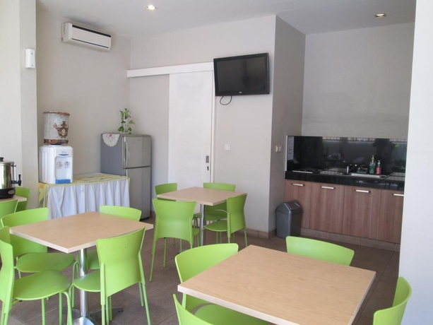 Imagen general del Hotel Legreen Suite Penjernihan. Foto 11