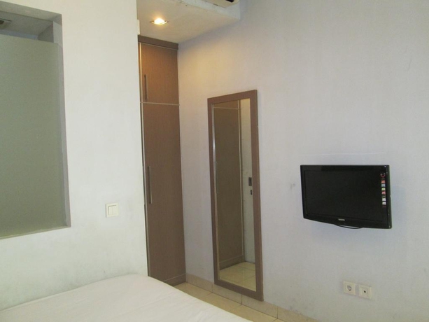 Imagen general del Hotel Legreen Suite Penjernihan. Foto 13
