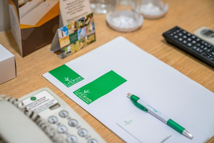 Imagen de la habitación del Hotel Legreen Suite Senayan. Foto 7