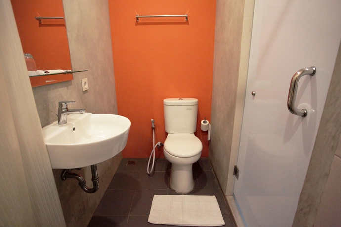 Imagen de la habitación del Hotel Legreen Suite Supomo. Foto 17