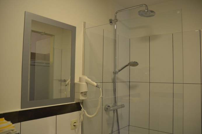 Imagen de la habitación del Hotel Lehenerhof Salzburg. Foto 6