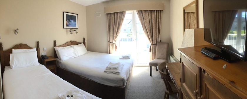 Imagen de la habitación del Hotel Lehinch Lodge. Foto 10