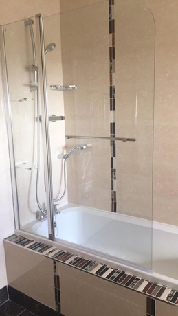 Imagen de la habitación del Hotel Lehinch Lodge. Foto 16
