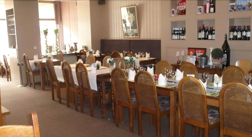 Imagen del bar/restaurante del Hotel Lehouck. Foto 7