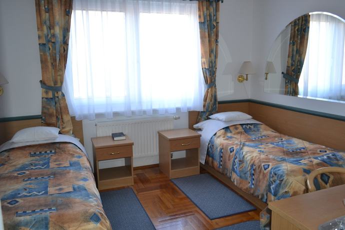 Imagen de la habitación del Hotel Leier Business. Foto 6