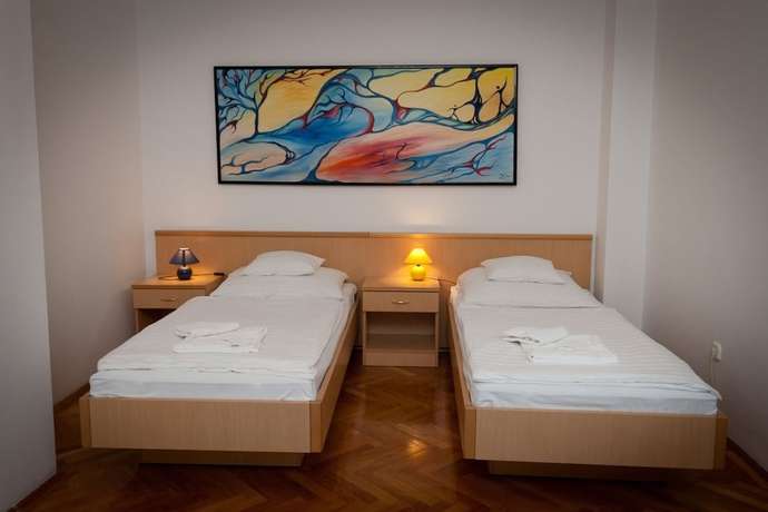 Imagen de la habitación del Hotel Leier Business. Foto 7