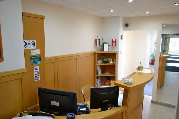 Imagen de los interiores del Hotel Leier Business. Foto 20