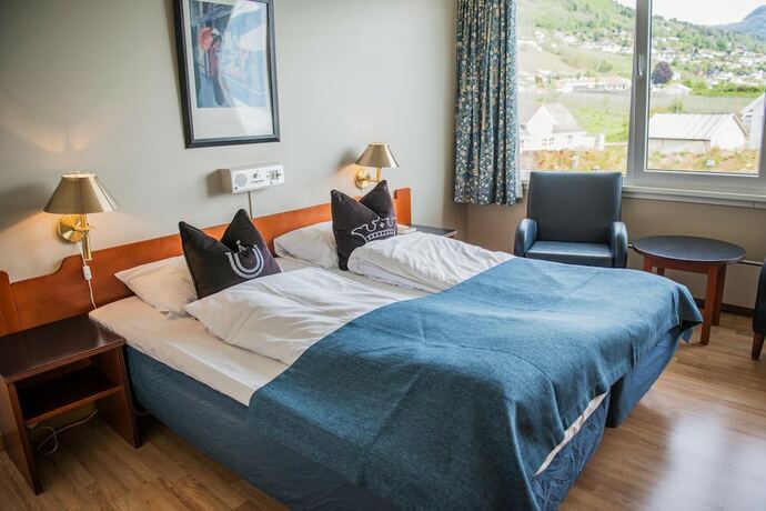 Imagen general del Hotel Leikanger Fjordhotel - Unikeler, Leikanger. Foto 1