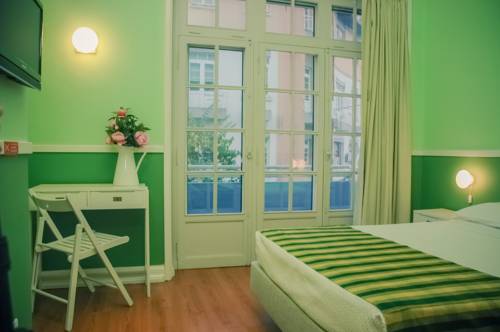 Imagen de la habitación del Hotel Leiria Classic. Foto 13