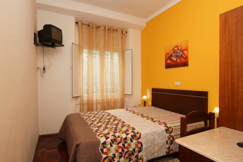 Imagen de la habitación del Hotel Leiriense. Foto 5