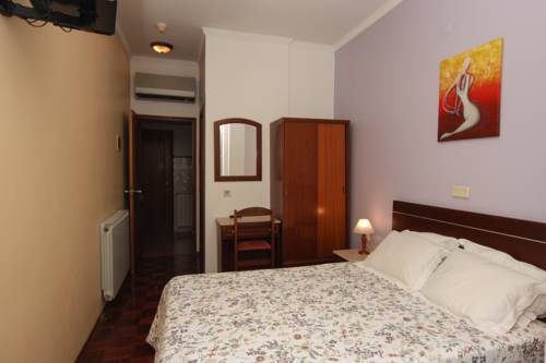 Imagen de la habitación del Hotel Leiriense. Foto 7