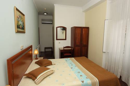 Imagen de la habitación del Hotel Leiriense. Foto 12