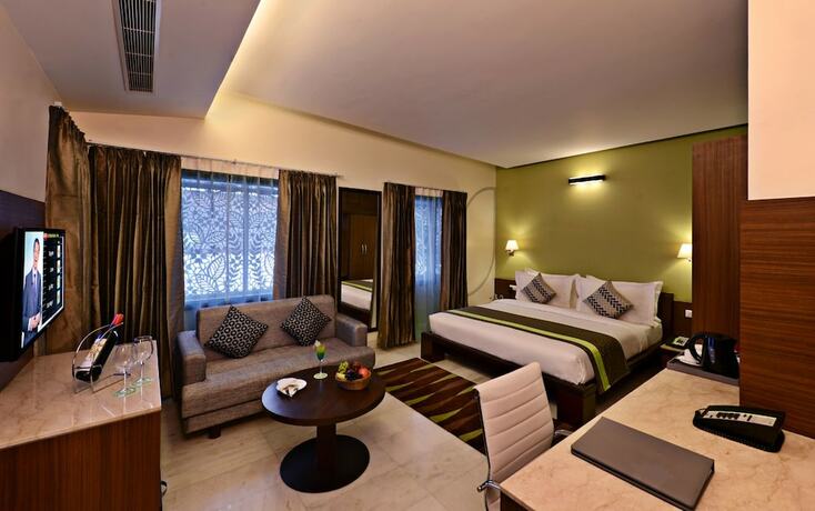 Imagen de la habitación del Hotel Leisure Inn Grand Chanakya. Foto 22