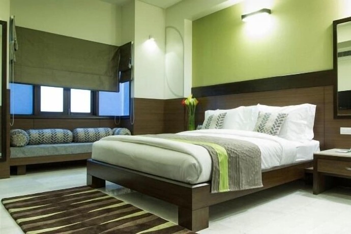 Imagen de la habitación del Hotel Leisure Inn Grand Chanakya. Foto 26