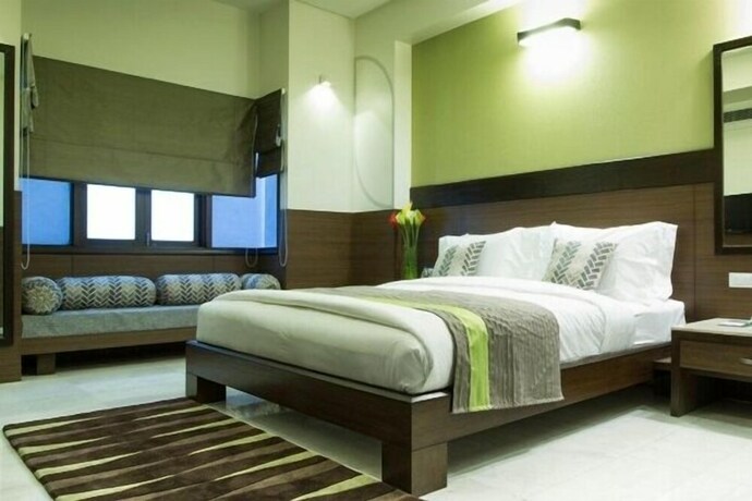 Imagen de la habitación del Hotel Leisure Inn Grand Chanakya. Foto 27