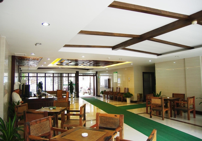 Imagen de los interiores del Hotel Leisure Inn Yangshuo. Foto 12