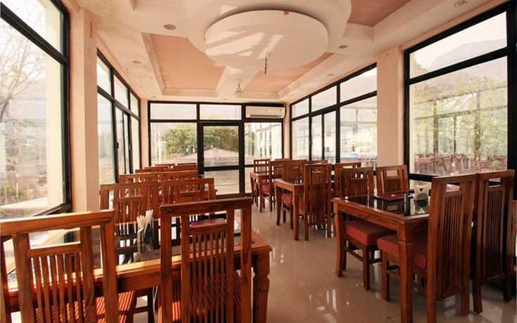 Imagen del bar/restaurante del Hotel Leisure Palace. Foto 5