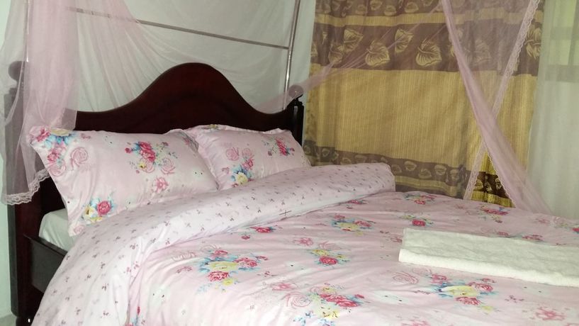 Imagen de la habitación del Hotel Leisure Park International. Foto 5