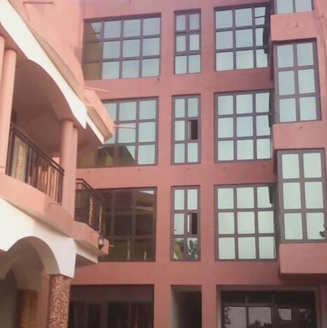 Imagen general del Hotel Leisure Park International. Foto 1