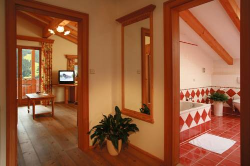 Imagen de la habitación del Hotel Leitlhof - Dolomiten. Foto 4