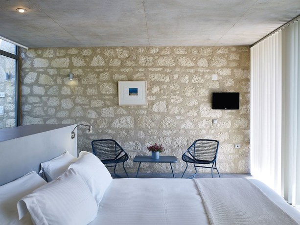 Imagen de la habitación del Hotel Leivatho. Foto 6