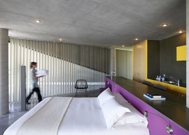 Imagen de la habitación del Hotel Leivatho. Foto 9