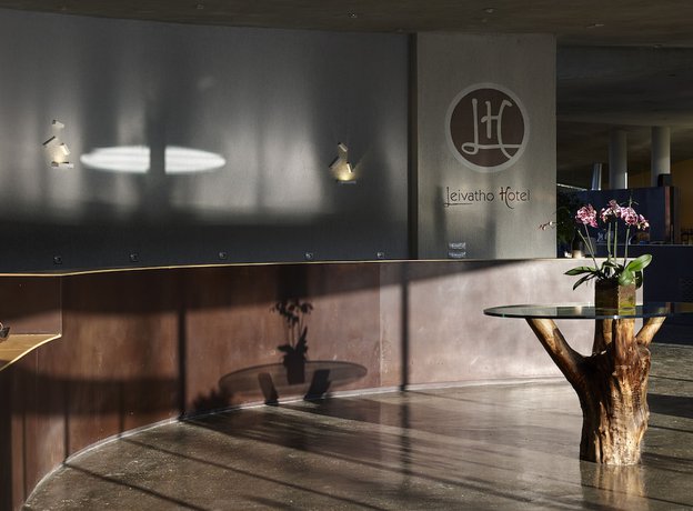 Imagen de los interiores del Hotel Leivatho. Foto 19